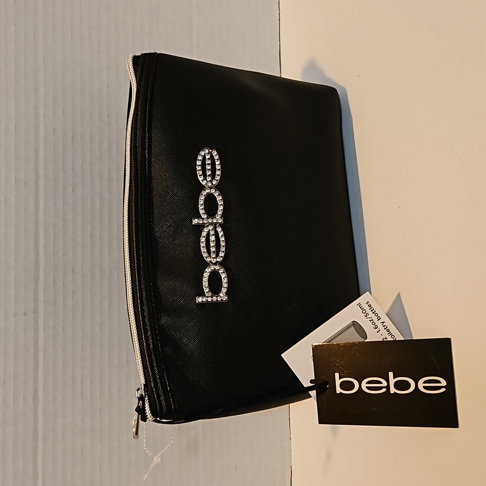(NWT) BEBE ACCESSORIES POUCH